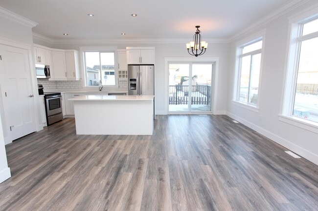 8204-8288 88 Ave in Fort St John, BC - Building Photo - Building Photo