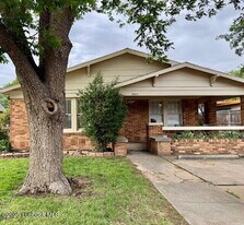 2804 20th St in Lubbock, TX - Building Photo