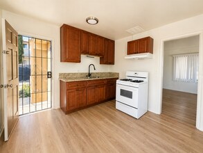 343-345 E 1st St in National City, CA - Building Photo - Building Photo