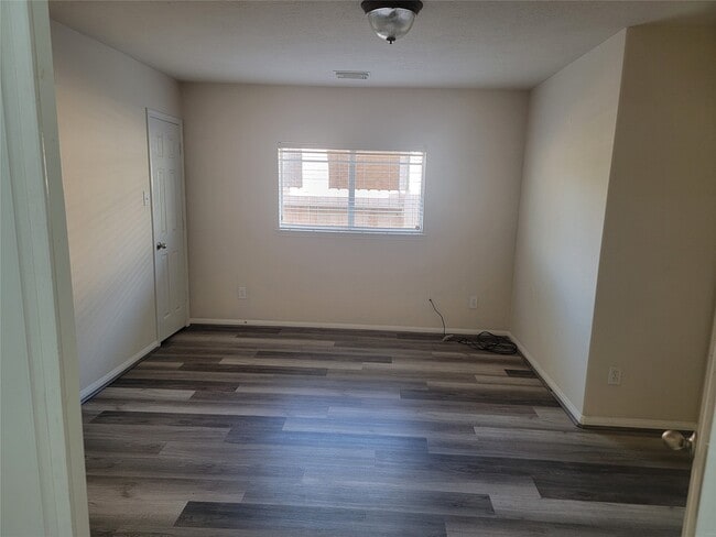 12402 Shady Brook Dr in Pearland, TX - Building Photo - Building Photo