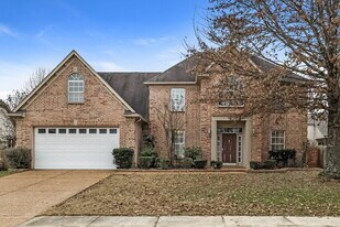 10221 Carly Dr in Lakeland, TN - Building Photo