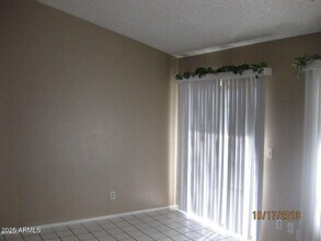 1101 E Bluefield Ave in Phoenix, AZ - Building Photo - Building Photo