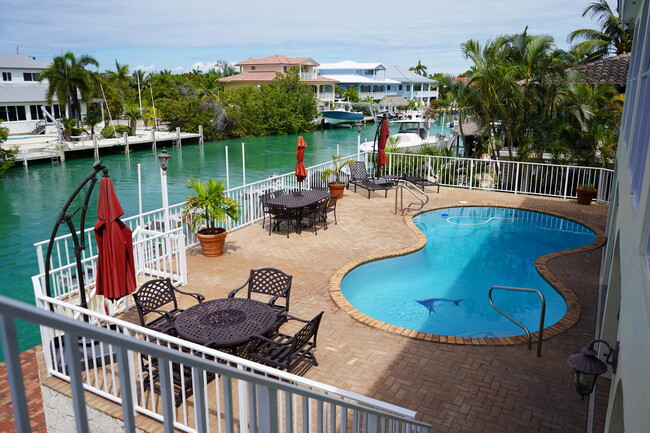 property at 316 E Seaview Dr