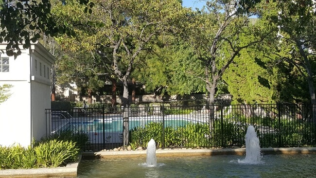 420 Milan Dr in San Jose, CA - Building Photo - Building Photo