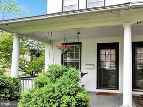 3 Bells Mill Rd in Erdenheim, PA - Building Photo - Building Photo