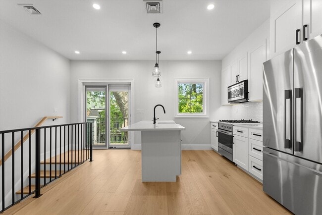 property at 84 Baxter St