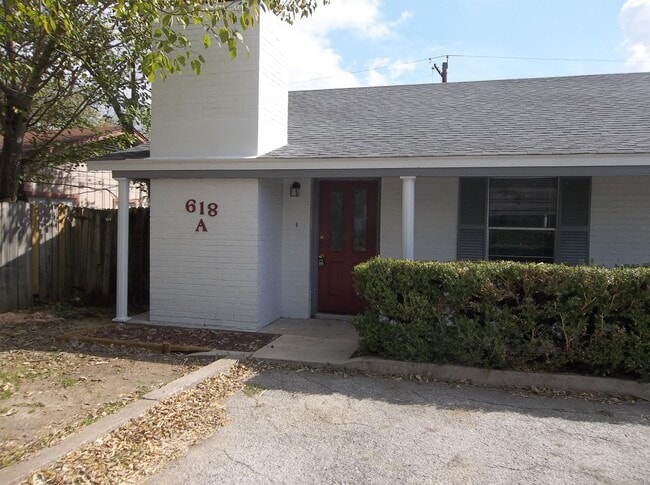 property at 618 Mill St