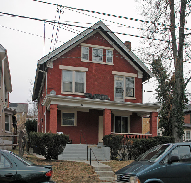 172 Kinsey Ave in Cincinnati, OH - Building Photo - Building Photo