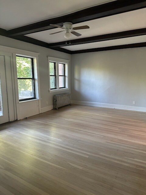 4425 N Paulina St, Unit 4421-2 in Chicago, IL - Foto de edificio - Building Photo