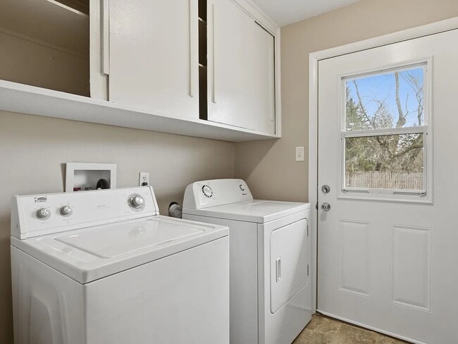 2110 Carlisle Rd in West Lafayette, IN - Building Photo - Building Photo