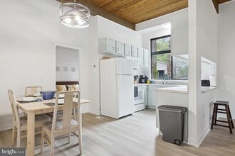 438 Ocean Pkwy in Ocean Pines, MD - Building Photo - Building Photo