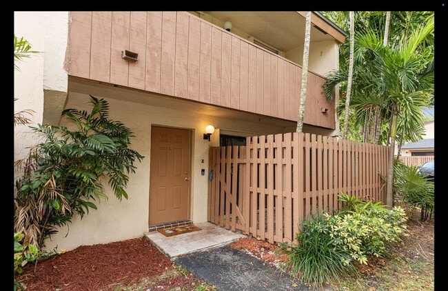 property at 11466 SW 109th Rd