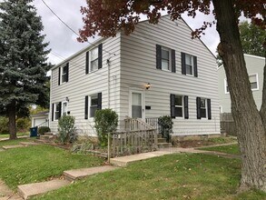 3677 Gary Ave in Lorain, OH - Building Photo - Building Photo