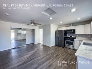 13906 Yukon Ave in Hawthorne, CA - Building Photo - Building Photo