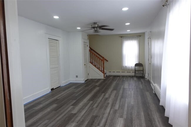 304 Massachusetts Ave in Endicott, NY - Building Photo - Building Photo