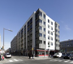 The Pearl Condominiums in Philadelphia, PA - Building Photo - Building Photo