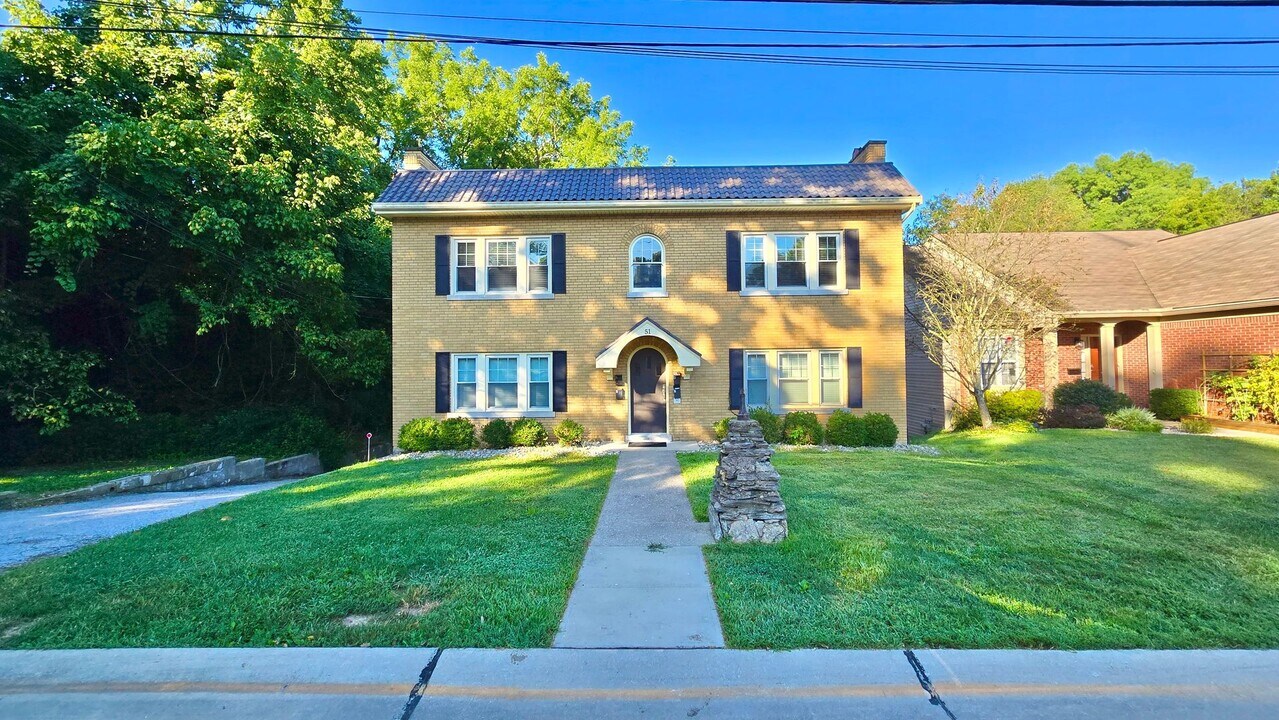 51 Morris Pl in Fort Wright, KY - Building Photo