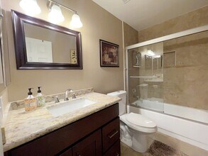 26 Avenida Picasso in Henderson, NV - Building Photo - Building Photo