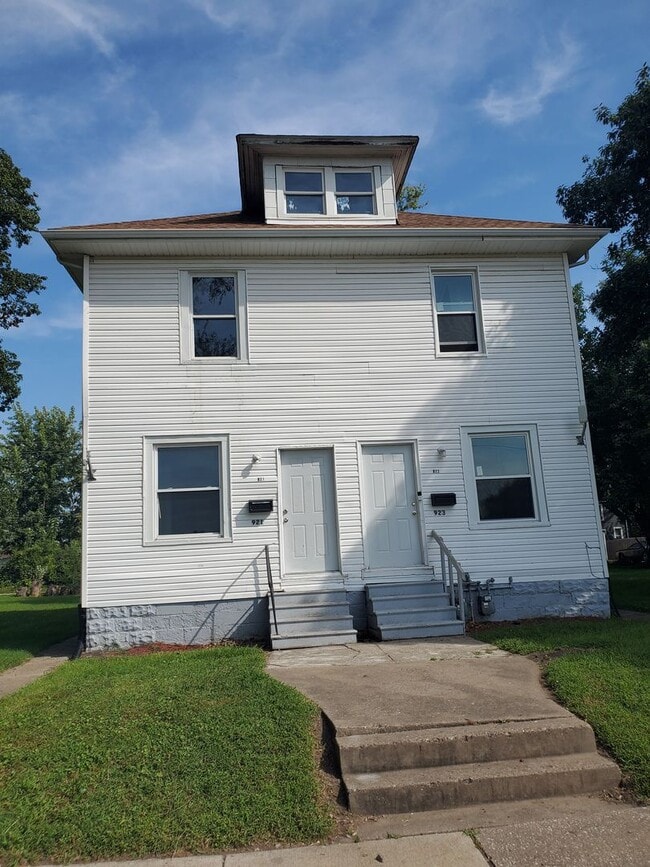 property at 921 12th Ave