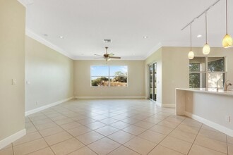 10007 SW Ambrose Way in Port St. Lucie, FL - Building Photo - Building Photo