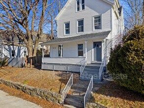 159 Connecticut Ave in Newington, CT - Building Photo - Building Photo