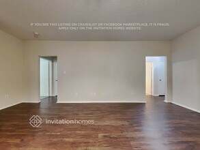 343 McMurtry Dr in Arlington, TX - Foto de edificio - Building Photo