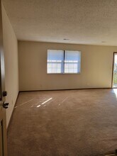 3 Quail Hollow Ct, Unit 3 D Quail Hollow in Glen Carbon, IL - Building Photo - Building Photo