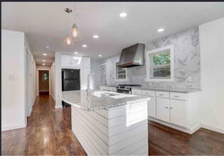 271 Childs Dr NW in Atlanta, GA - Building Photo - Building Photo