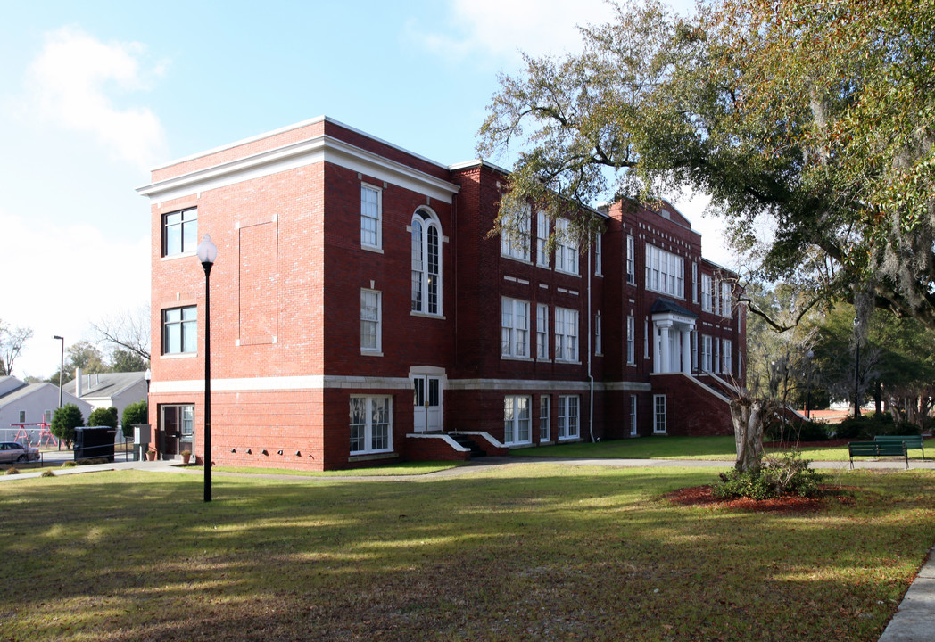 William Hooper Apartment Complex in Wilmington, NC - Foto de edificio