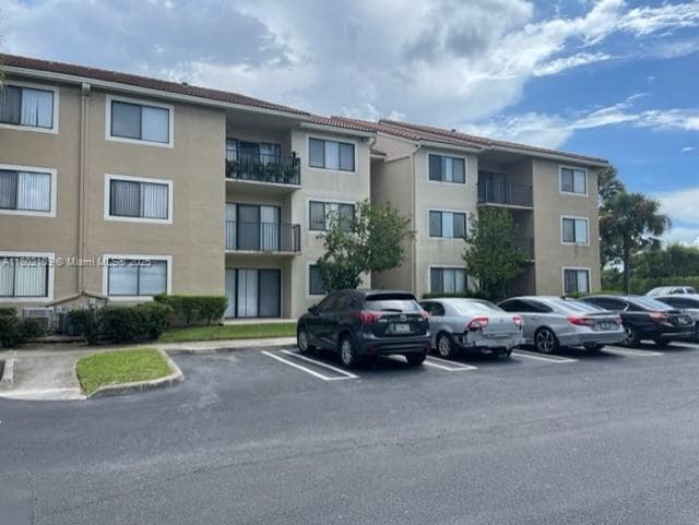 9244 W Atlantic Blvd in Coral Springs, FL - Building Photo - Building Photo
