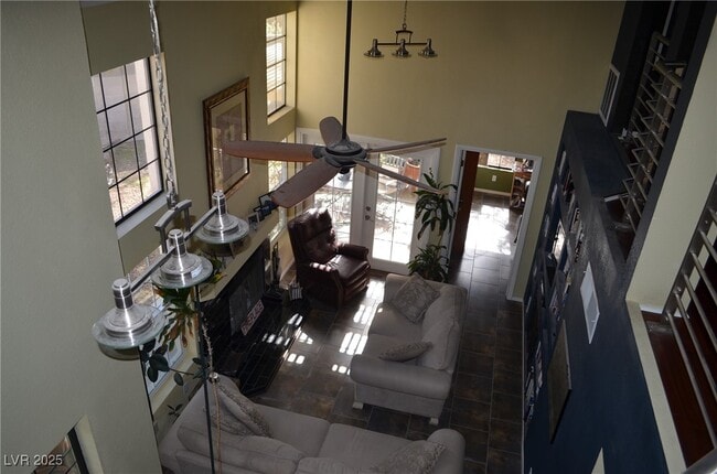 property at 2805 Tortoise Ct