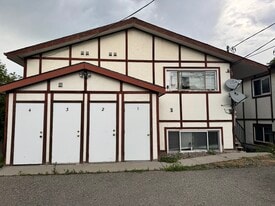 1937 S 3rd St W in Missoula, MT - Building Photo