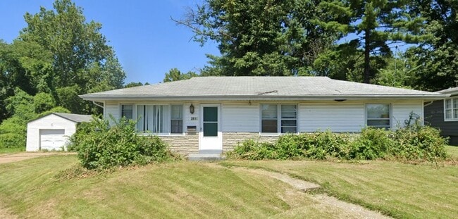 property at 2611 Shirley Ave