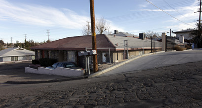 144 W Williams St in Barstow, CA - Building Photo - Building Photo