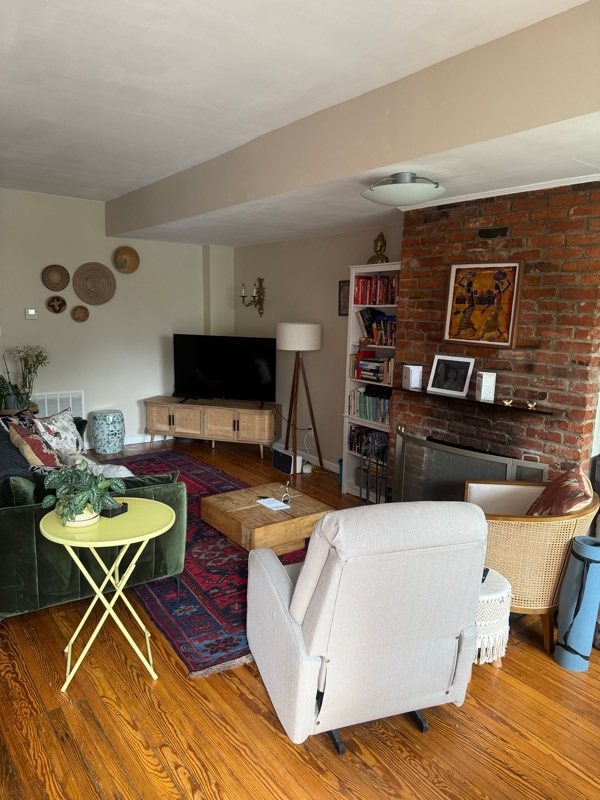 property at 726 F St NW