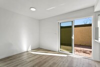 11651 S Buckthorn Ln in Orange, CA - Foto de edificio - Building Photo