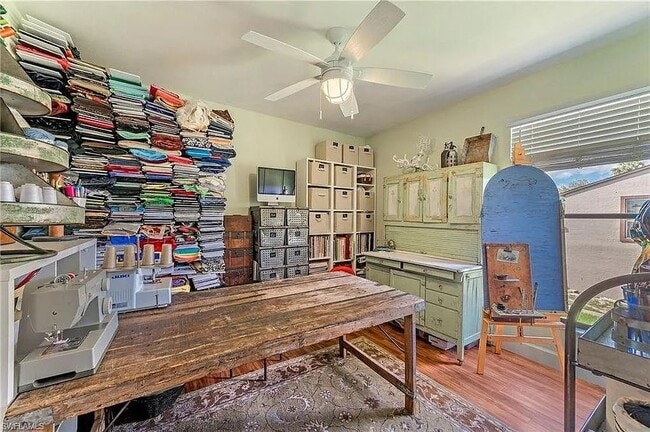 12939 Cherrydale Ct in Ft. Myers, FL - Building Photo - Building Photo