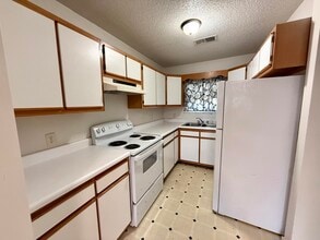 46 Sandalwood Wy in Somerset, KY - Building Photo - Building Photo