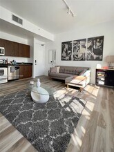 935 Euclid Ave in Miami Beach, FL - Building Photo - Building Photo