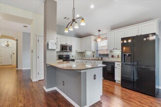 1608 Goddard Bluff Dr in Austin, TX - Building Photo - Building Photo