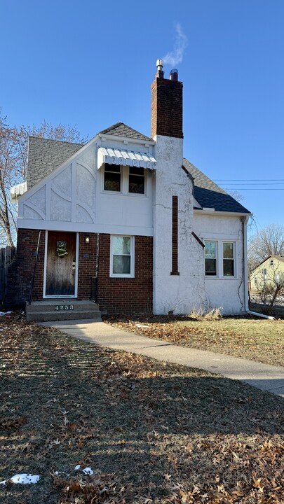 4253 James Ave N, Unit 3 in Minneapolis, MN - Building Photo