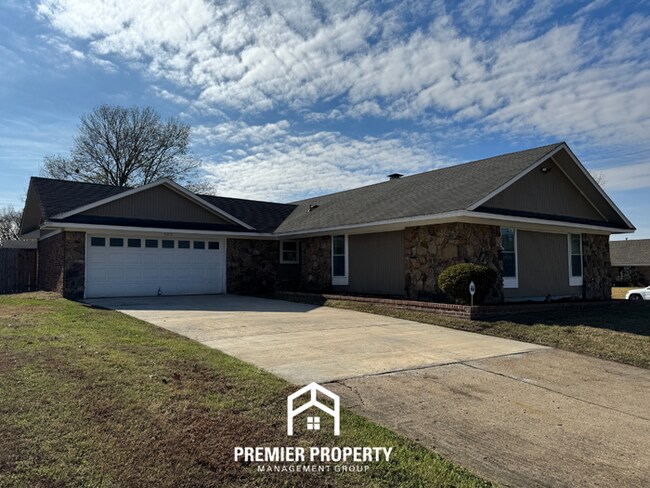 6015 Harvest Hill Cove in Memphis, TN - Building Photo - Building Photo