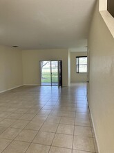 3041 Grandiflora Dr in Greenacres, FL - Building Photo - Building Photo