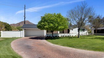 4621 N 43rd St in Phoenix, AZ - Building Photo