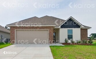 204 Foggy Ln in Lafayette, LA - Building Photo