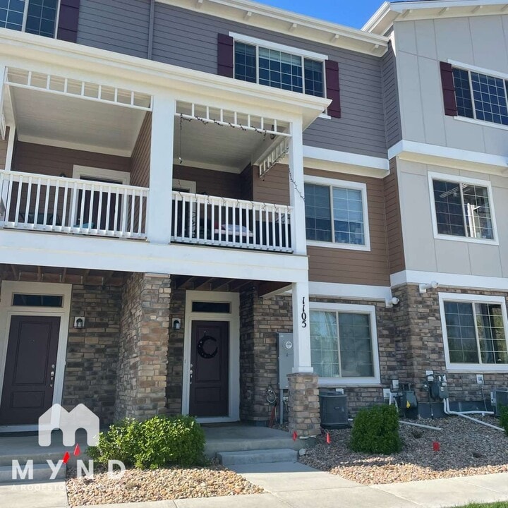 887 E 98th Ave in Thornton, CO - Building Photo