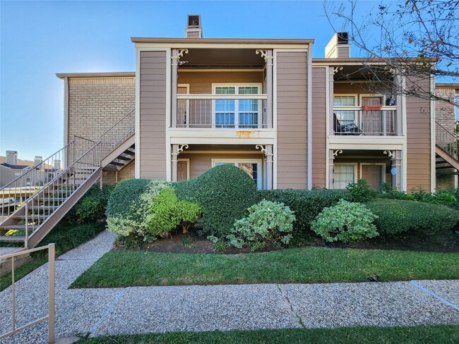 property at 1860 White Oak Dr