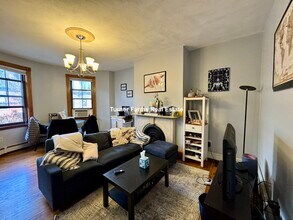 95 E Brookline St, Unit 3 in Boston, MA - Building Photo - Building Photo