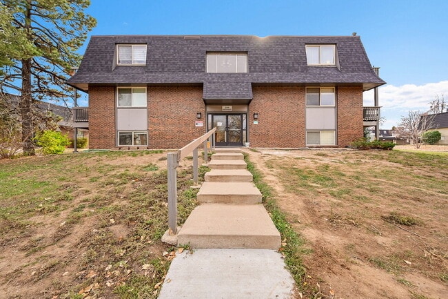 property at 209 E Highline Cir