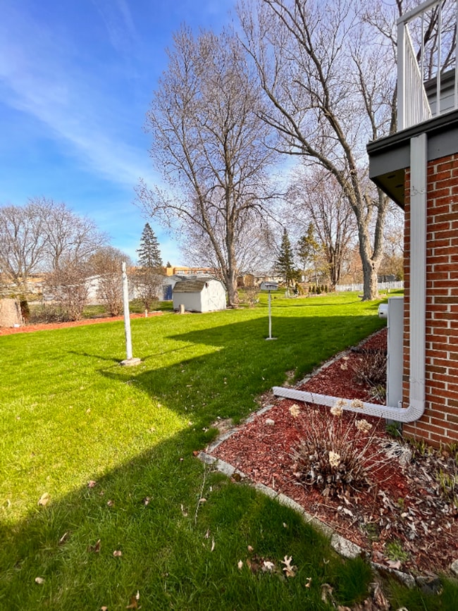 5610 Badger Ct in Greendale, WI - Building Photo - Building Photo